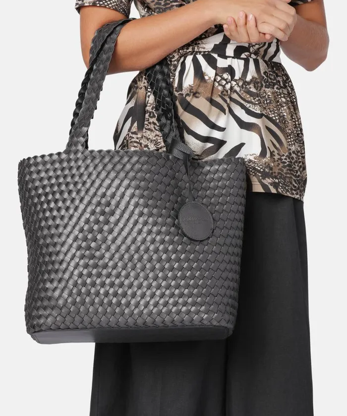 Tote Bag 8211 Black Gun Metal Accessories Ilse Jacobsen Bags
