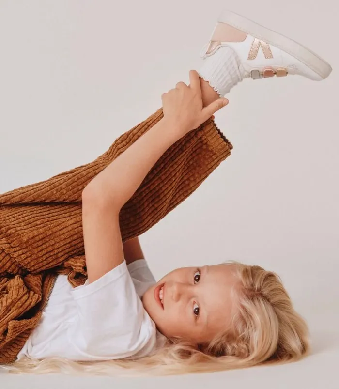VEJA V10 Kids V10 LEATHER MULTICO WHITE SHINY