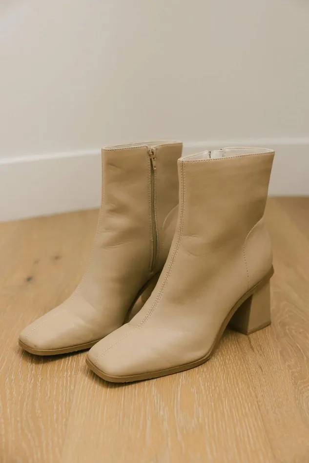 Vera Ankle Boots In Taupe Taupe Women Bohme Shoes
