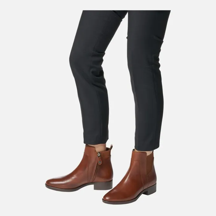 Woman Geox Ankle Boots FELICITY Woman Chestnut Ankle Boots FW21 Geox Brown