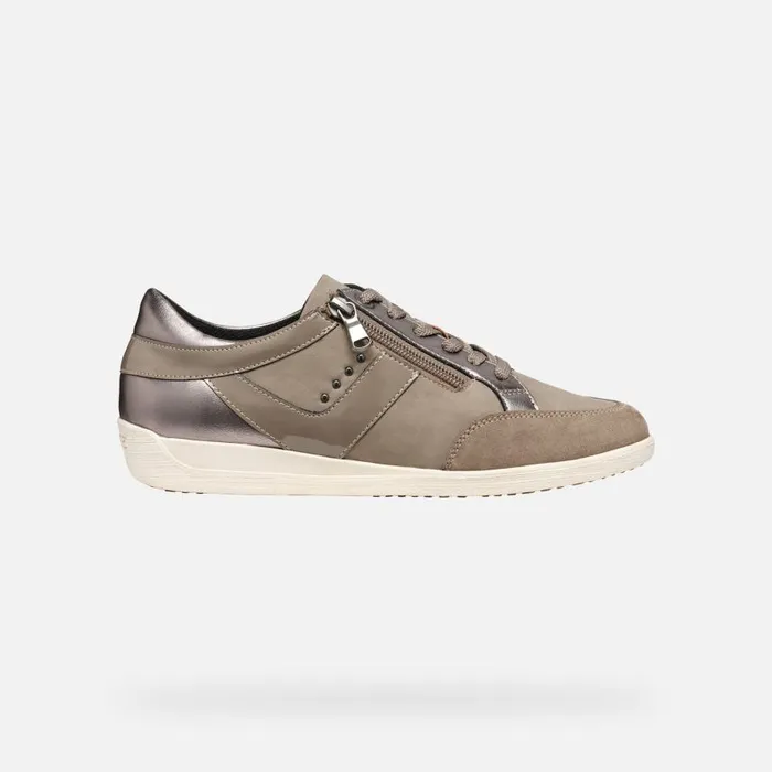 Woman Geox Sneakers MYRIA WOMAN GunTaupe Low Top Sneakers Guntaupe