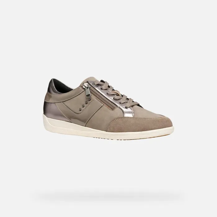 Woman Geox Sneakers MYRIA WOMAN GunTaupe Low Top Sneakers Guntaupe