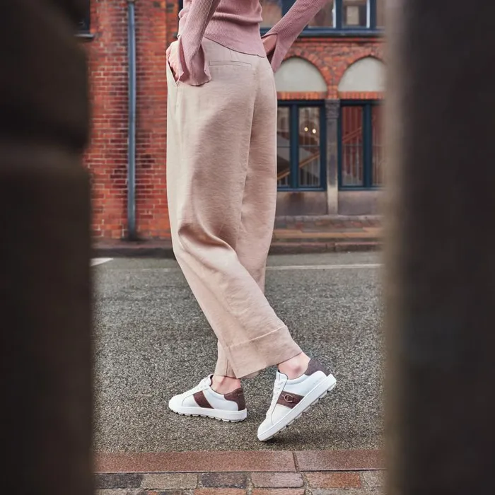 Woman Geox Sneakers SPHERICA ECUB1 WOMAN WhiteDark Brown Low Top Sneakers Whitedark Brown