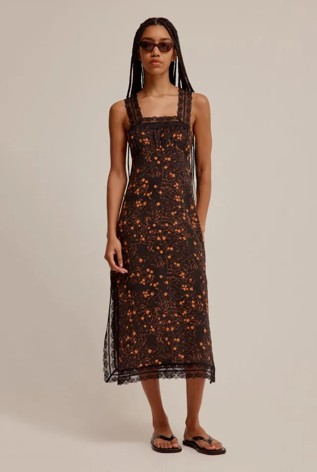 Woman Venroy Dresses Lace Trim Slip Dress