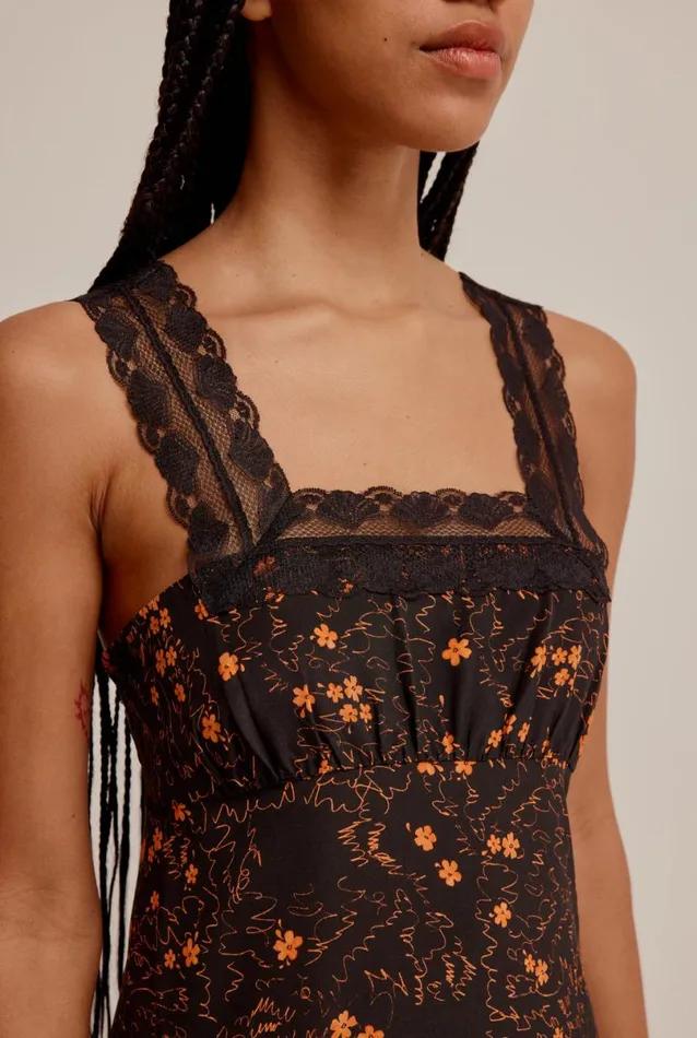 Woman Venroy Dresses Lace Trim Slip Dress