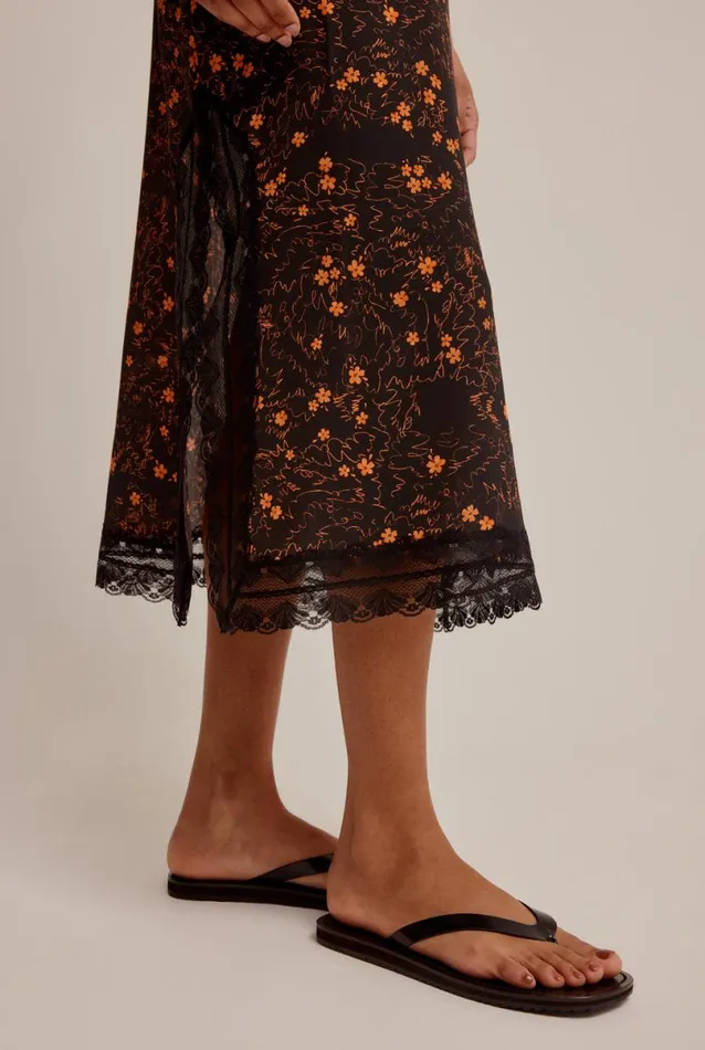 Woman Venroy Dresses Lace Trim Slip Dress
