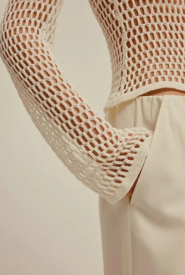 Woman Venroy Knitwear Crochet Off Shoulder Top