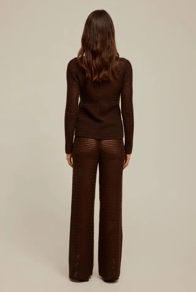 Woman Venroy Knitwear Crochet Tie Front Top