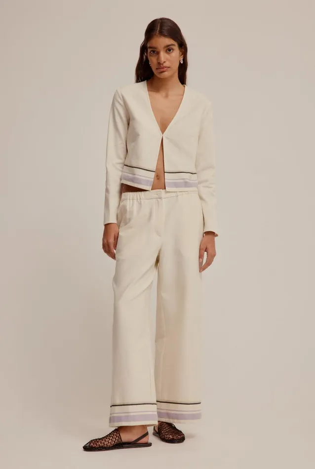 Woman Venroy Pants Relaxed Border Pant