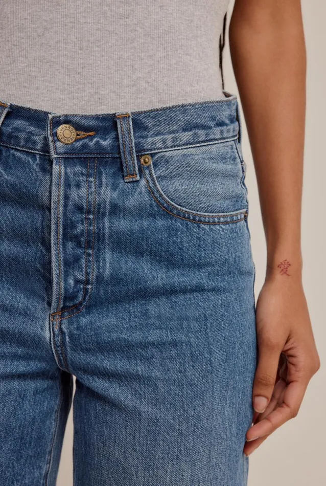 Woman Venroy Pants Straight Leg Jean