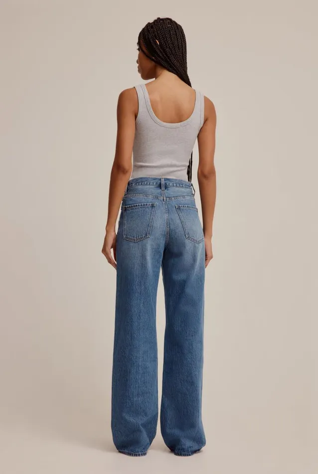 Woman Venroy Pants Straight Leg Jean