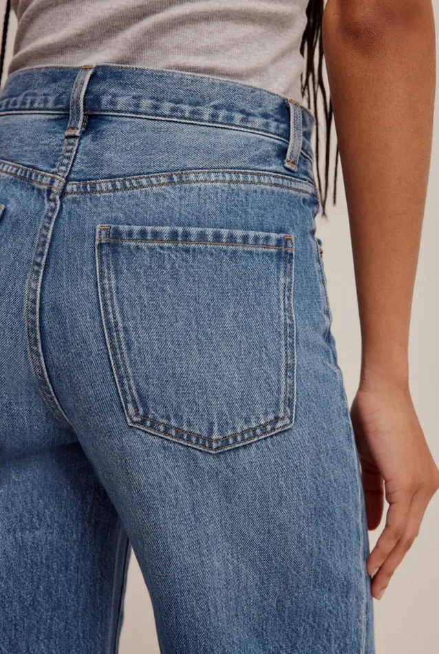 Woman Venroy Pants Straight Leg Jean