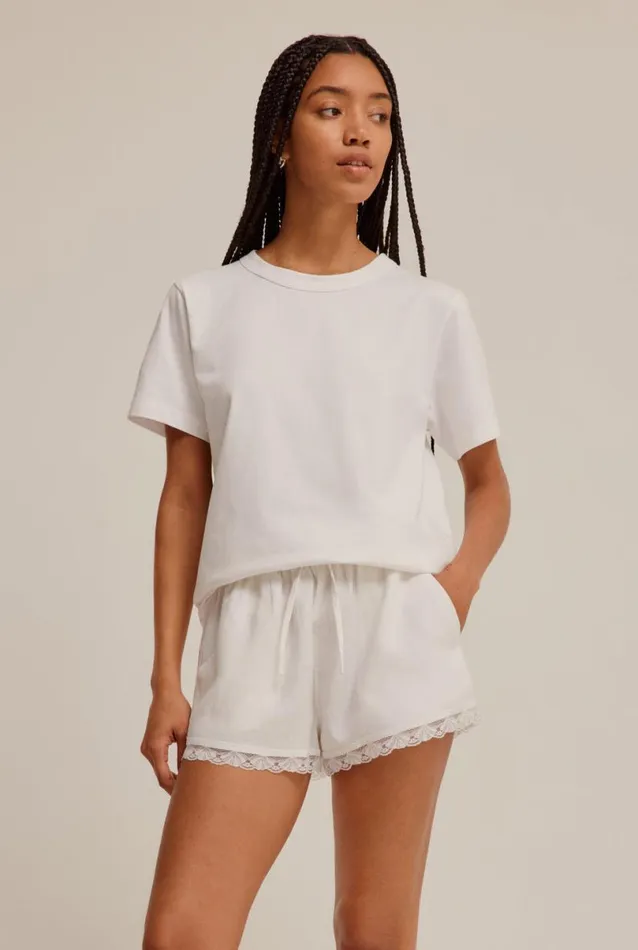 Woman Venroy Shorts Lace Trim High Waisted Short