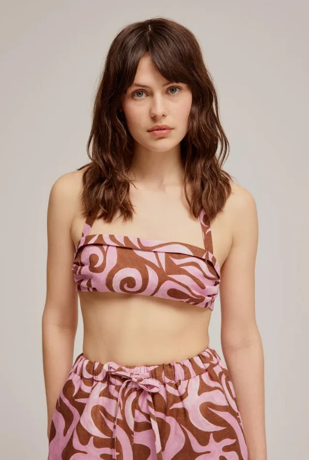 Woman Venroy Tops Halter Neck Crop Top