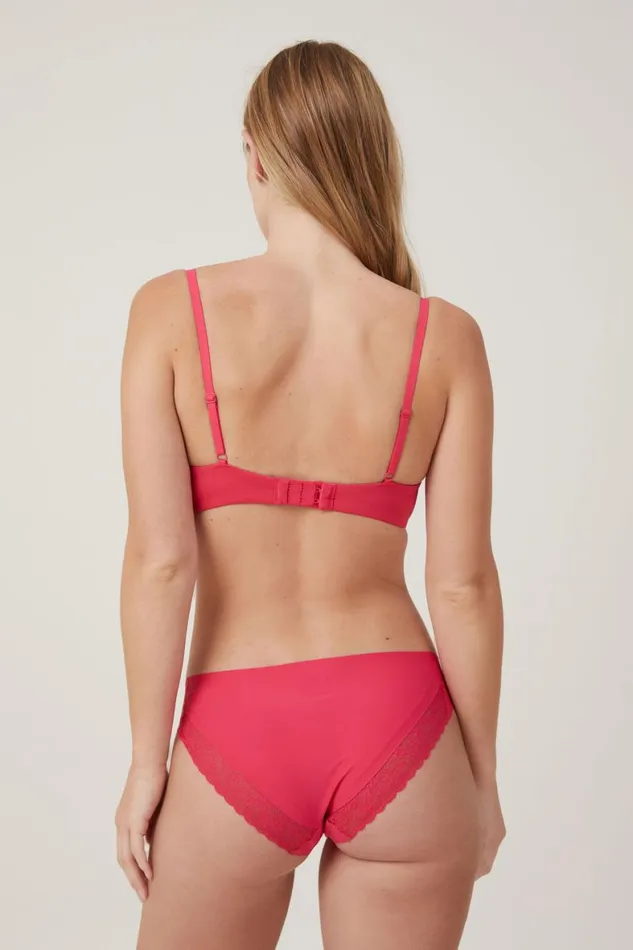 Women Bras Cotton On Ultimate Comfort Wirefree TShirt Bra Rose Red