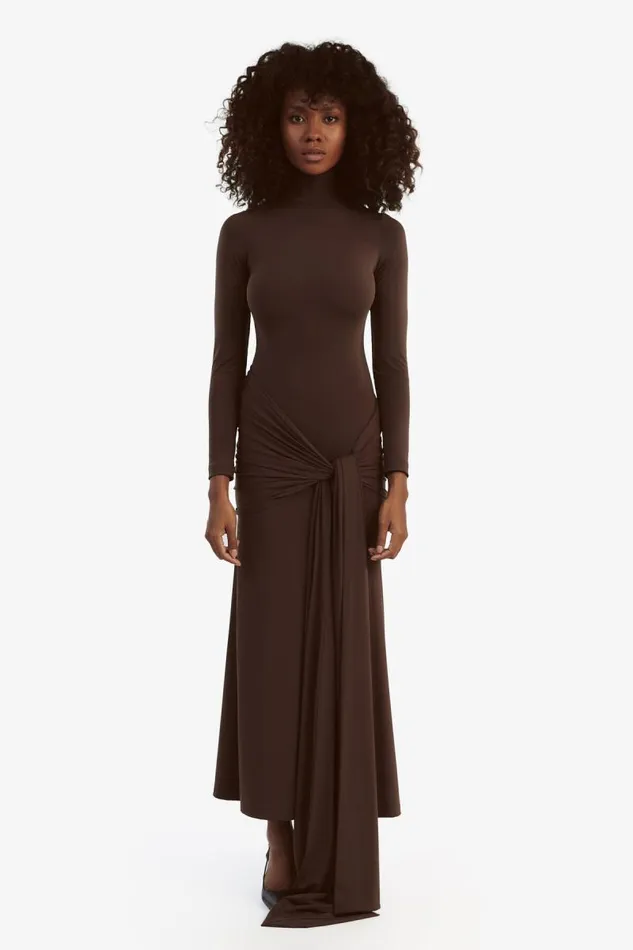 Women Day To Night Dresses Bardot Alix Maxi Tie Front Dress In Chocolate Chocolate