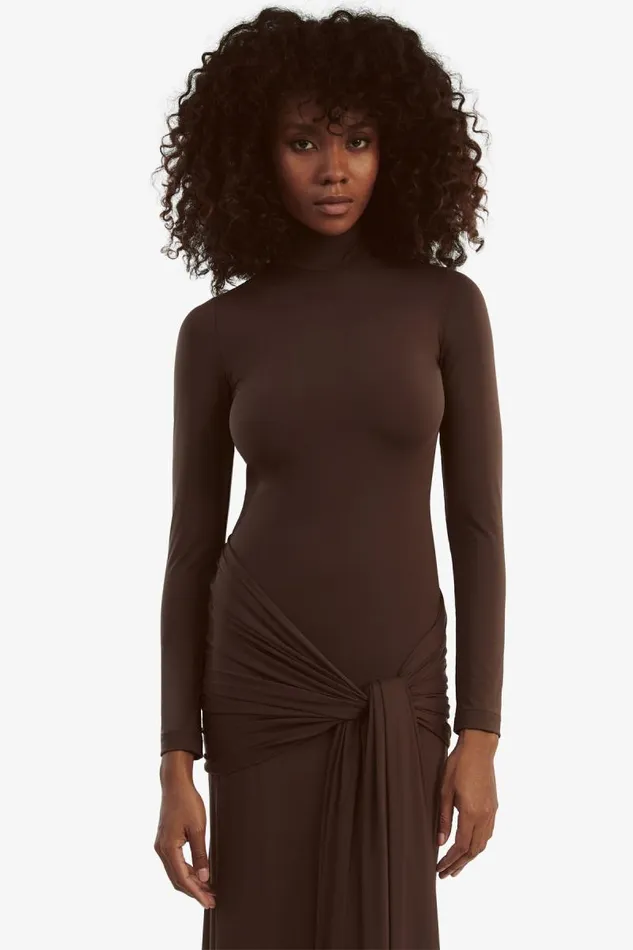 Women Day To Night Dresses Bardot Alix Maxi Tie Front Dress In Chocolate Chocolate
