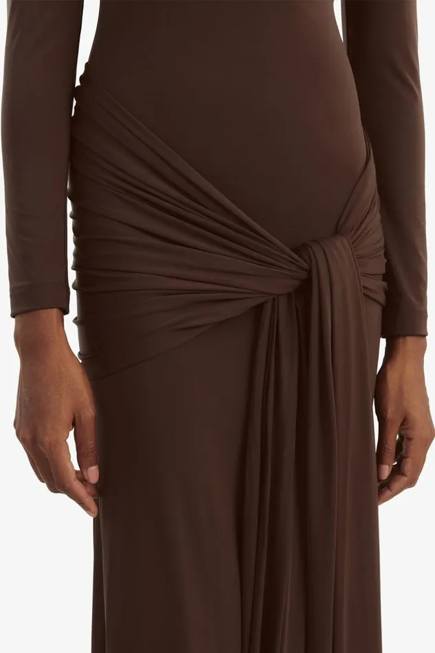 Women Day To Night Dresses Bardot Alix Maxi Tie Front Dress In Chocolate Chocolate