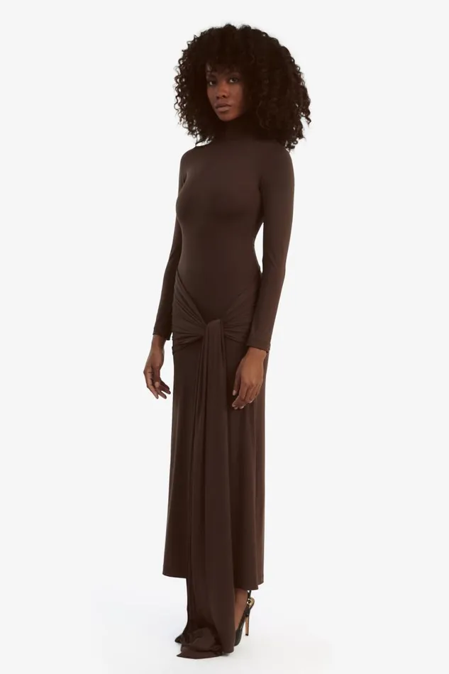 Women Day To Night Dresses Bardot Alix Maxi Tie Front Dress In Chocolate Chocolate