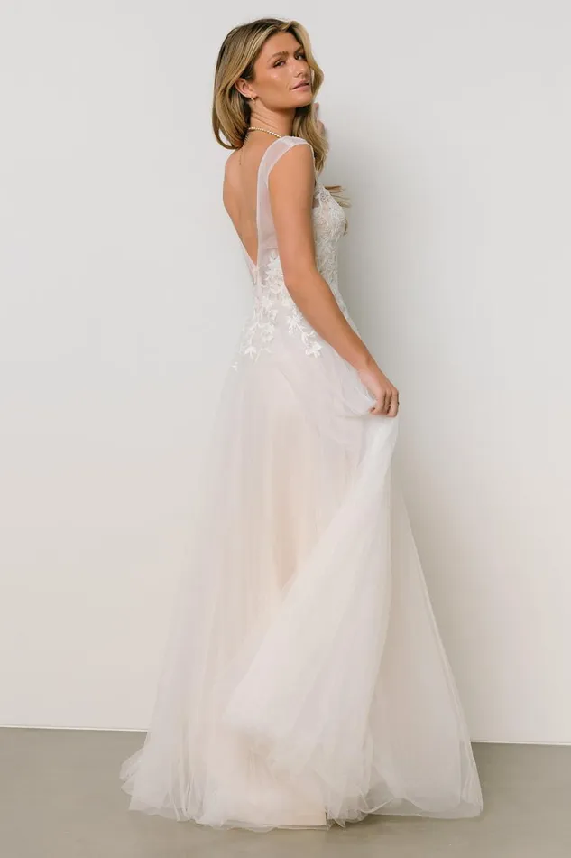 Women Everlasting Tulle Bridal Gown White Nude Baltic Born Tulle Styles Women Everlasting Tulle Bridal Gown White Nude Baltic Born Tulle Styles