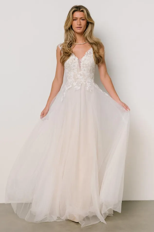 Women Everlasting Tulle Bridal Gown White Nude Baltic Born Tulle Styles Women Everlasting Tulle Bridal Gown White Nude Baltic Born Tulle Styles