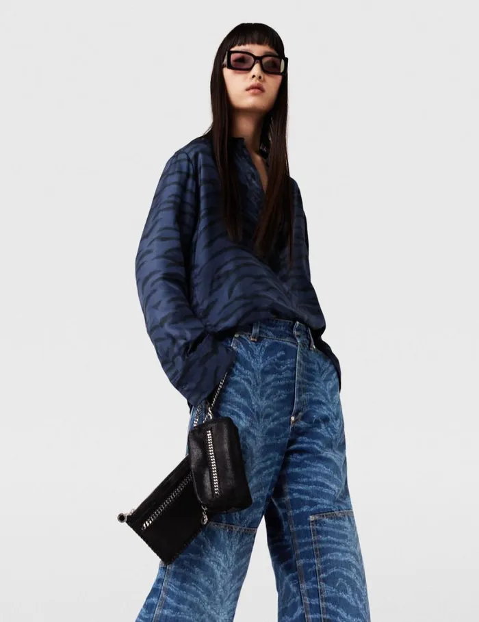 Women Falabella Wrist Pouch Pitch Black Stella McCartney Mini Bags And Clutches Women Falabella Wrist Pouch Pitch Black Stella McCartney Mini Bags And Clutches