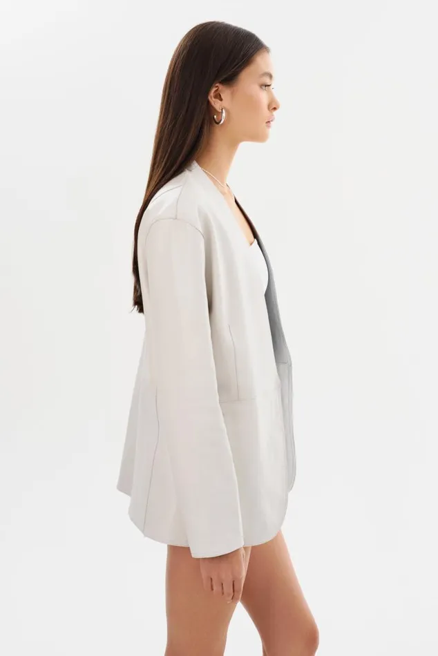 Women LEIGHTON Reversible Leather Blazer Winter Whitesilver LAMARQUE Leather Jackets Women LEIGHTON Reversible Leather Blazer Winter Whitesilver LAMARQUE Leather Jackets