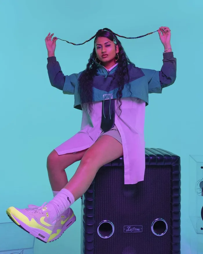 Women Nike All Clothing Sportswear X United Firmalachitesail