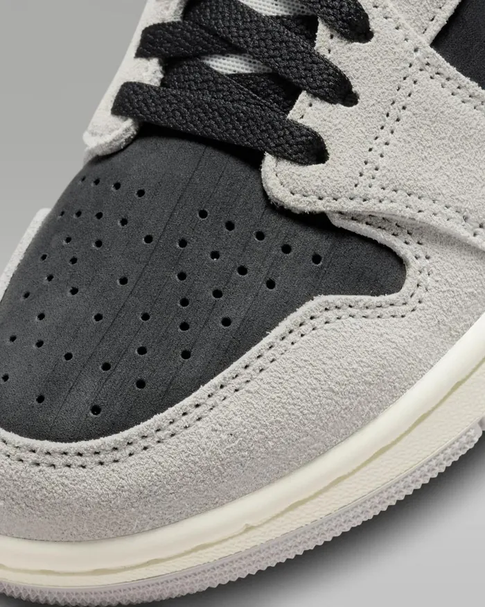 Women Nike Jordan Air Jordan 1 Zoom CMFT 2 Light Iron Oreblackcoconut Milkneutral Grey
