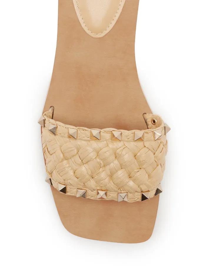 Women Sandals GUESS Beige Raidah Woven Stud Slides Women Sandals GUESS Beige Raidah Woven Stud Slides
