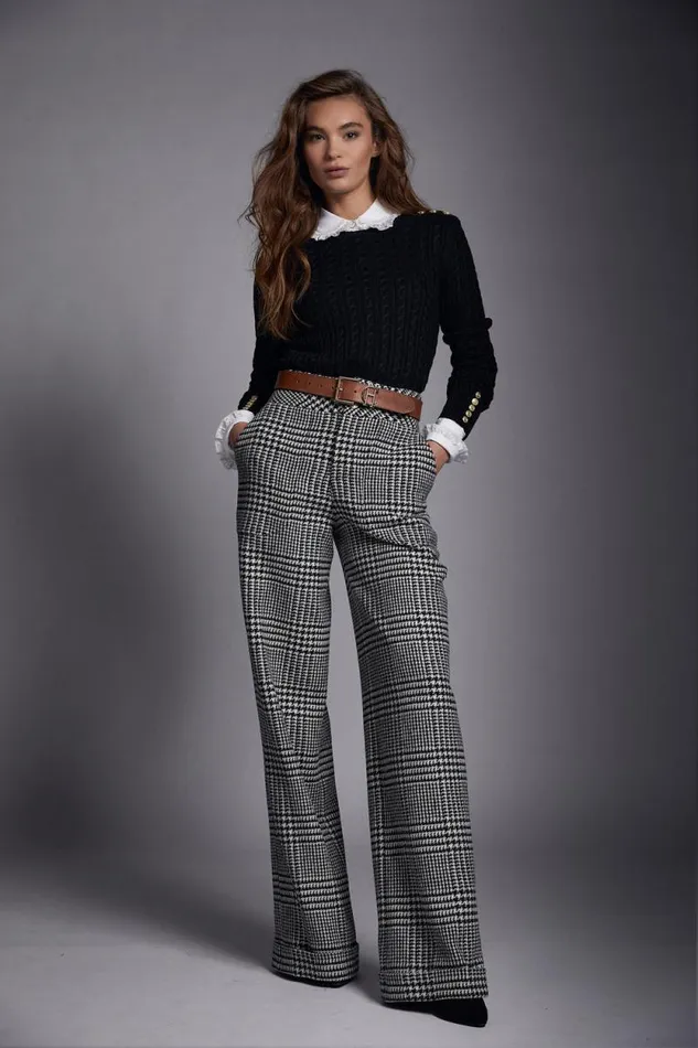 Women Seattle Cable Crew Knit Black Holland Cooper Knitwear