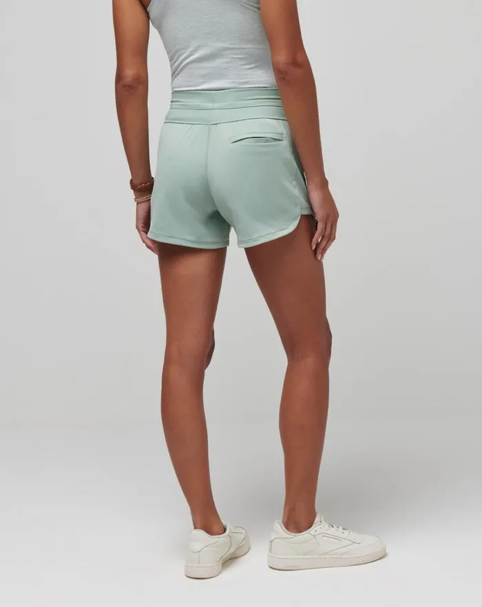 Women Shorts TravisMathew MOVEKNIT TIE SHORT Jade Women Shorts TravisMathew MOVEKNIT TIE SHORT Jade