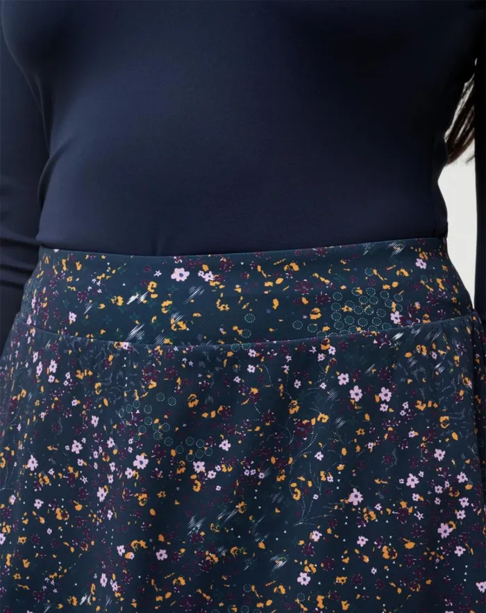Women Skorts TravisMathew SAPPHIRE SUNRISE 20 SKORT Navy Blazer Multi Women Skorts TravisMathew SAPPHIRE SUNRISE 20 SKORT Navy Blazer Multi