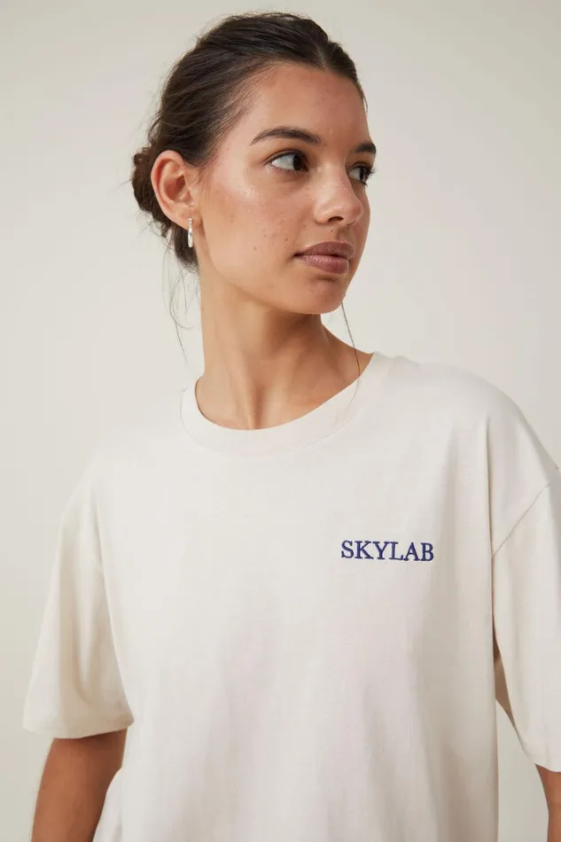 Women Tops Cotton On The Oversized Graphic Tee Skylabstone