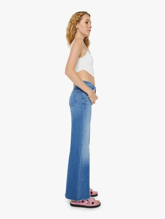 Women Wide Leg Mother Denim The Roller Fray Blue medium
