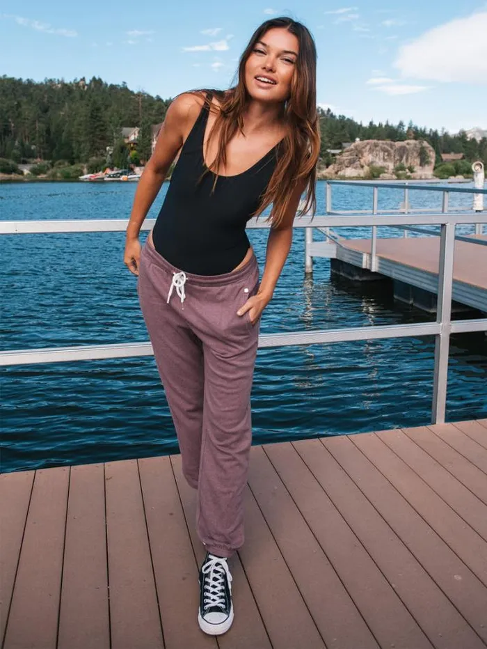 Womens Bottoms Volcom Lived In Lounge Elastic Waist Fleece Pants 8211 Acai