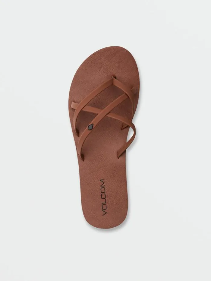 Womens Sandals Volcom New School II Sandals 8211 Dark Clay