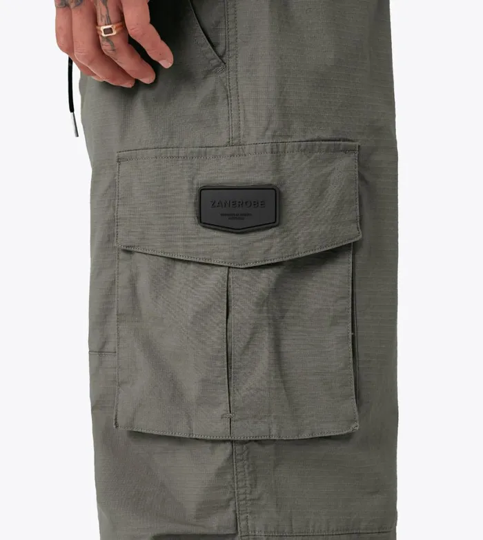 Zanerobe Pants Men Parachute Pant Olive